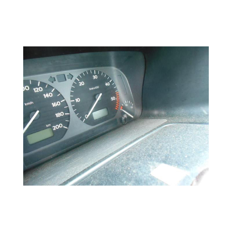 Leve vitre mecanique avant droit VOLKSWAGEN GOLF 3 Photo n°15