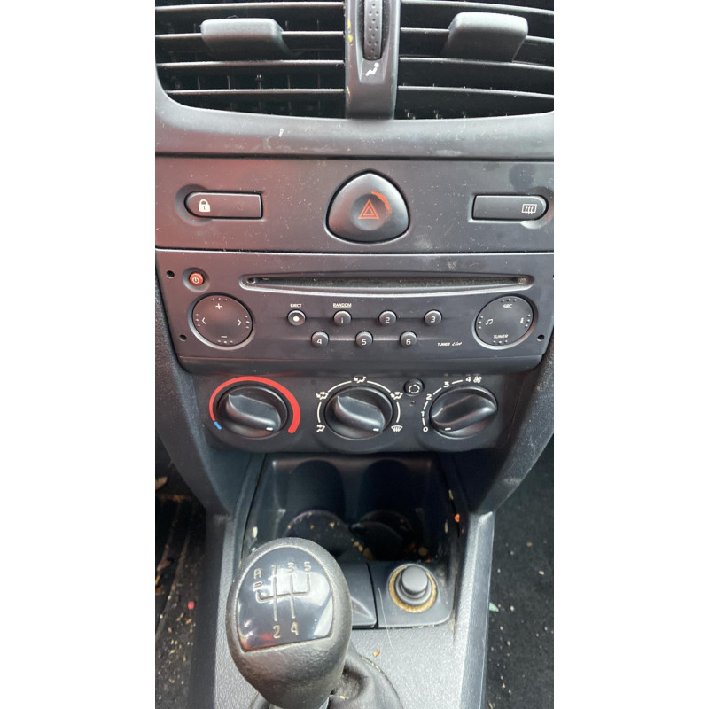 Porte arriere gauche RENAULT CLIO 2 Photo n°18