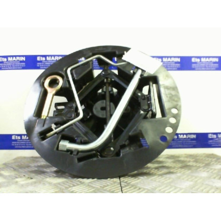 Cric (Ensemble depannage) FIAT PUNTO 2 Photo n°1