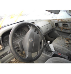 Cric (Ensemble depannage) RENAULT LAGUNA 1