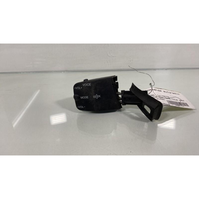Commande autoradio FORD FOCUS 2 Photo n°12