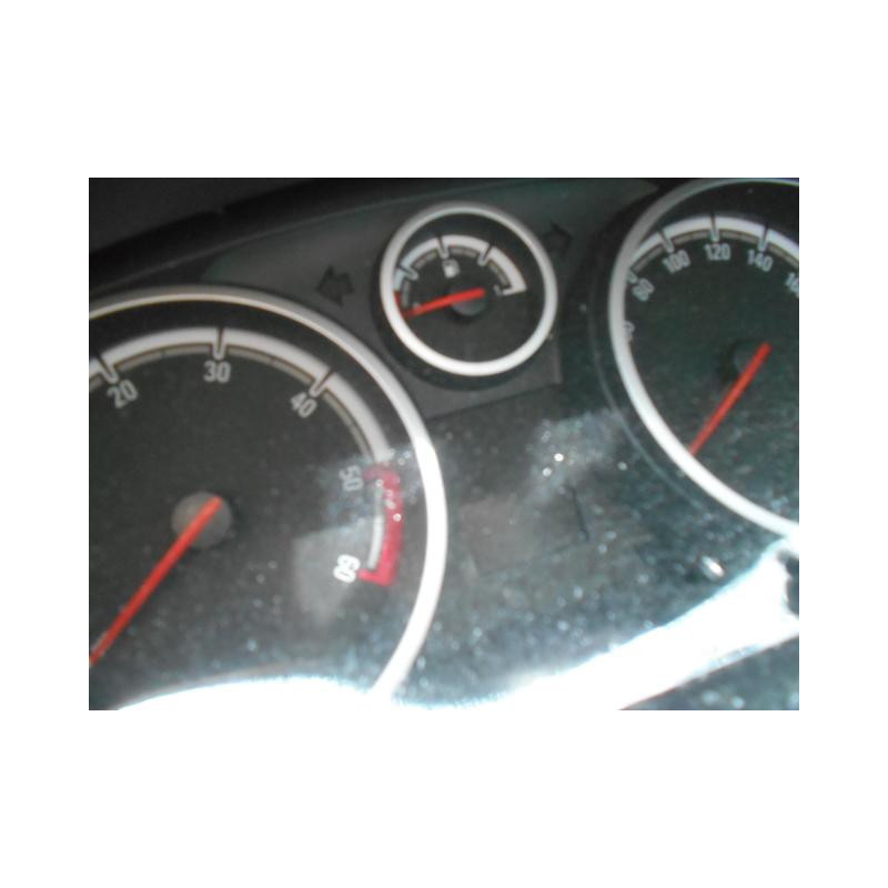 Interrupteur de leve vitre avant gauche OPEL CORSA D Photo n°23