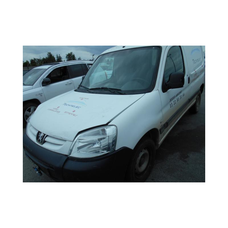 Pare choc arriere PEUGEOT PARTNER 1 Photo n°11