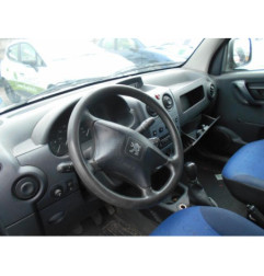 Pare choc arriere PEUGEOT PARTNER 1