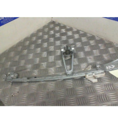 Leve vitre mecanique arriere droit VOLKSWAGEN POLO 3 Photo n°1