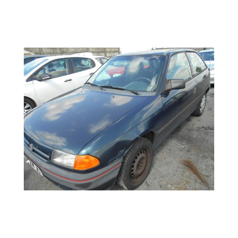 Pare choc arriere OPEL ASTRA F Photo n°10