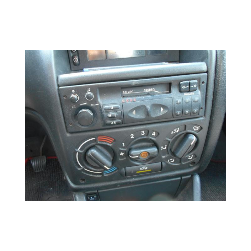 Pare choc arriere OPEL ASTRA F Photo n°15