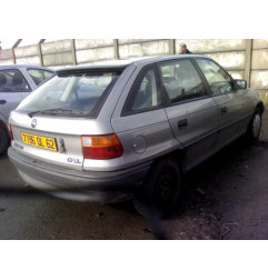 Leve vitre mecanique arriere droit OPEL ASTRA F