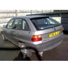Leve vitre mecanique arriere droit OPEL ASTRA F