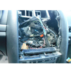 Charniere de capot PEUGEOT 407