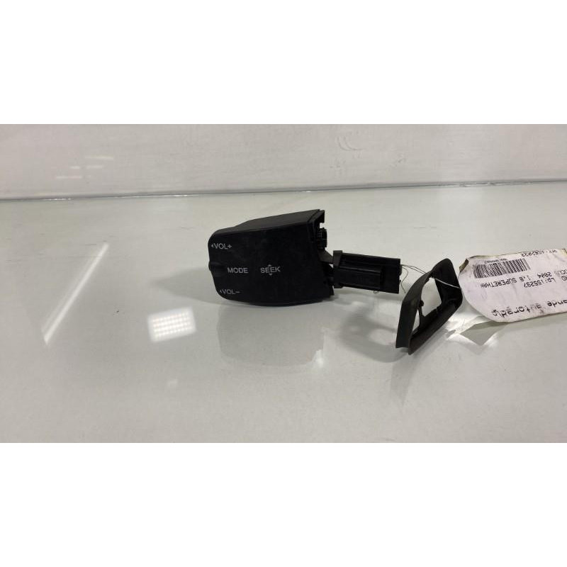 Commande autoradio FORD FOCUS 2 Photo n°12