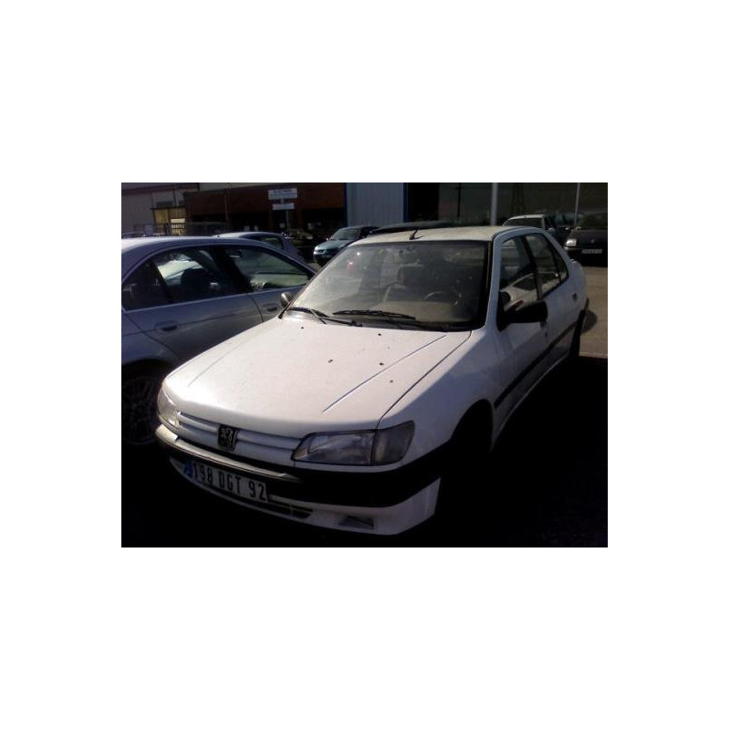 Cremaillere assistee PEUGEOT 306 Photo n°8