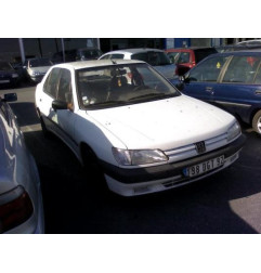 Cremaillere assistee PEUGEOT 306