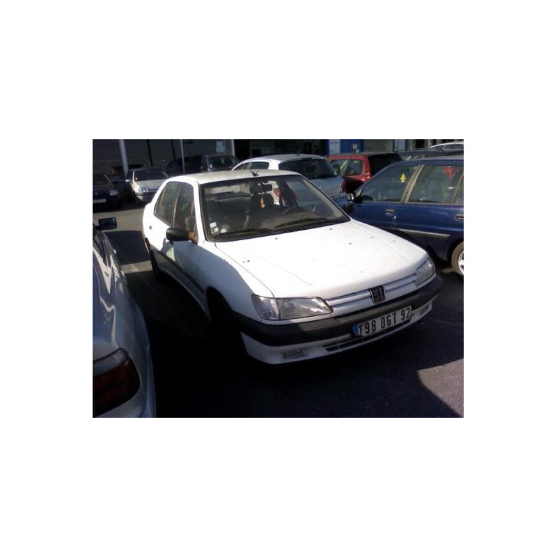 Cremaillere assistee PEUGEOT 306 Photo n°9