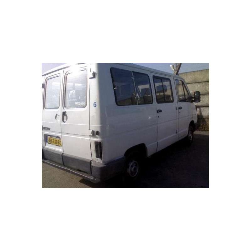 Traverse superieure RENAULT TRAFIC 1 Photo n°8