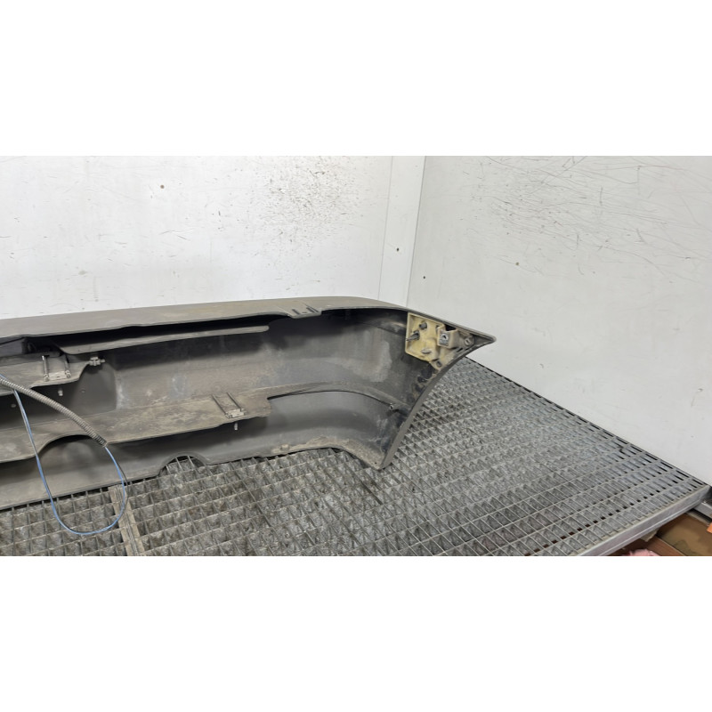 Pare choc arriere RENAULT CLIO 1 Photo n°4
