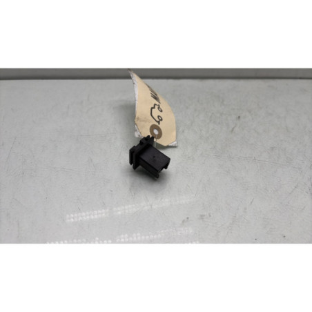 Bouton de coffre CITROEN BERLINGO 2