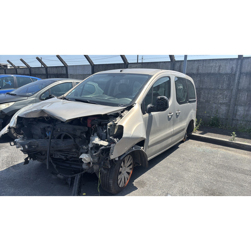 Bouton de coffre CITROEN BERLINGO 2 Photo n°4
