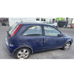 Vitre avant droit OPEL CORSA C