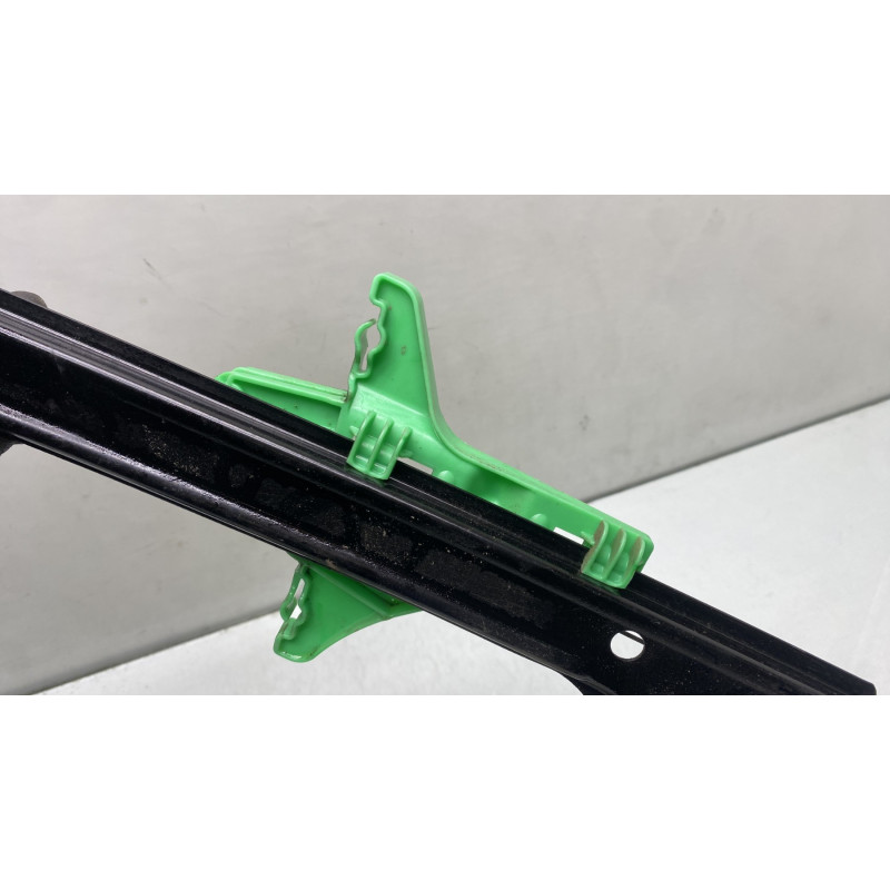 Leve vitre electrique arriere droit VOLKSWAGEN GOLF 7 Photo n°3