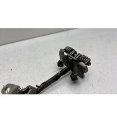 Arret de porte arriere droit PEUGEOT 106