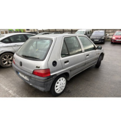 Arret de porte arriere droit PEUGEOT 106