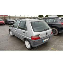 Arret de porte arriere droit PEUGEOT 106