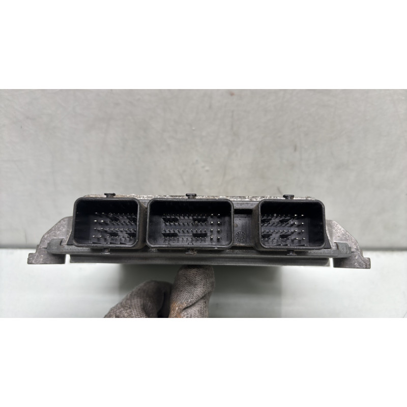 Calculateur moteur FORD FUSION Photo n°3
