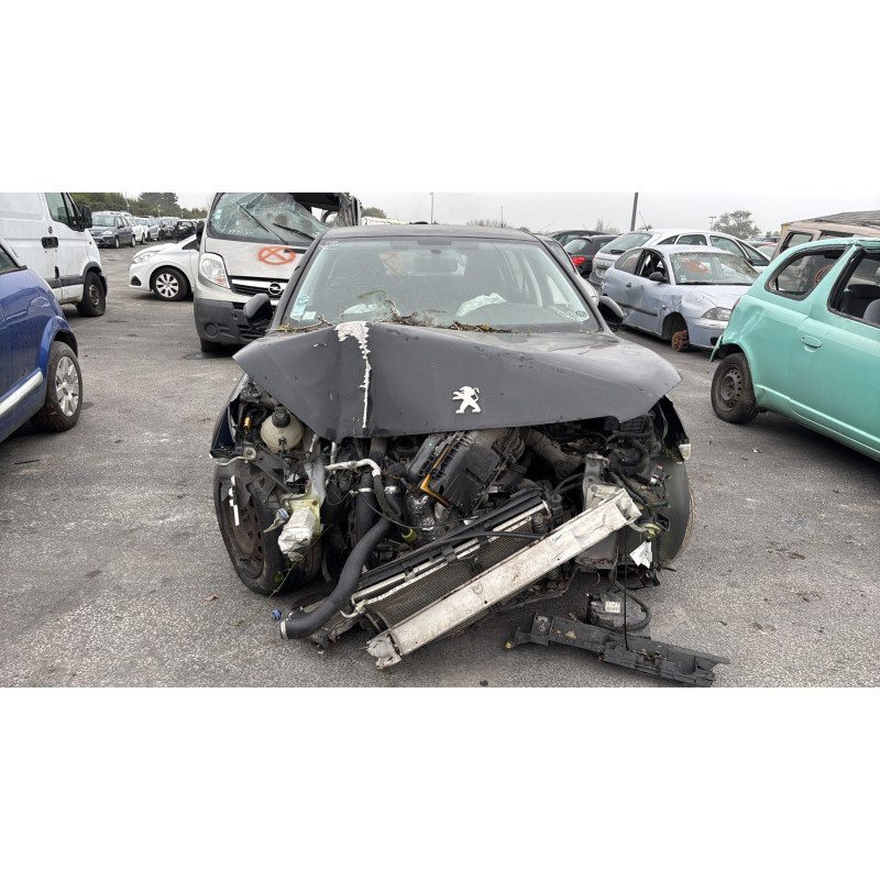 Vitre arriere gauche PEUGEOT 308 2 Photo n°12