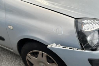 Bras essuie glace avant gauche RENAULT CLIO 2