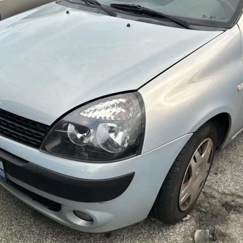 Bras essuie glace avant gauche RENAULT CLIO 2 Photo n°6