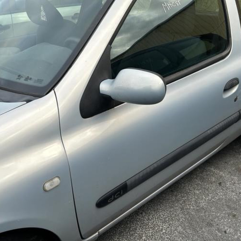 Bras essuie glace avant gauche RENAULT CLIO 2 Photo n°8