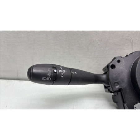 Com (Bloc Contacteur Tournant+Commodo Essuie Glace+Commodo Phare) CITROEN C3 1