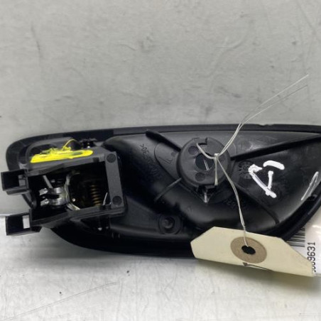 Poignee interieur avant droit RENAULT MEGANE 4