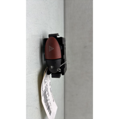 Bouton de warning RENAULT TWINGO 2 Photo n°1