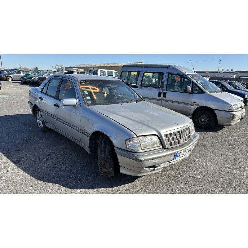 Custode arriere droit (porte) MERCEDES CLASSE C 202 Photo n°6