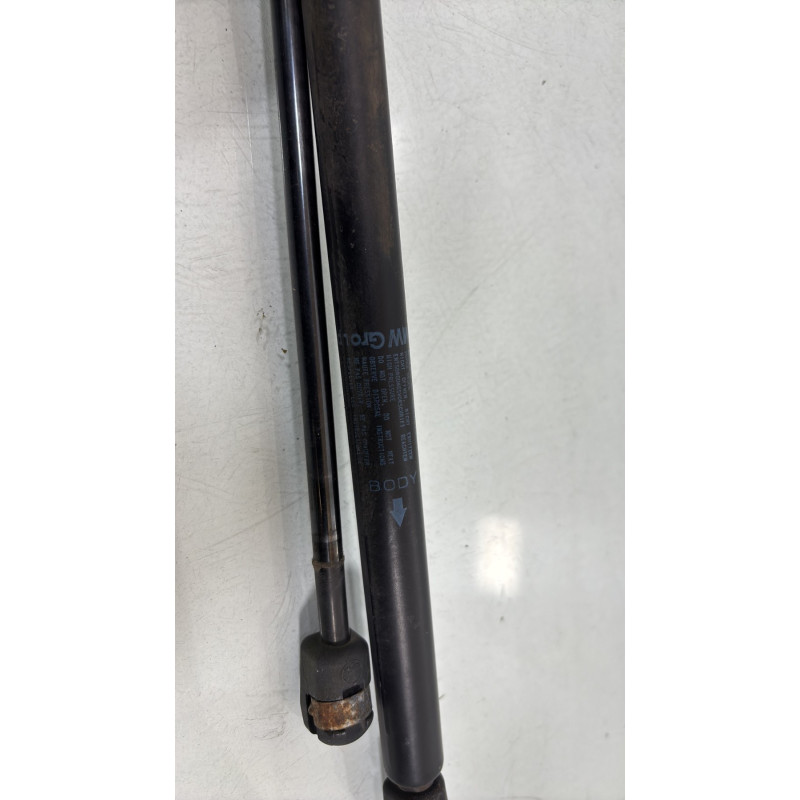 Verin de coffre MINI MINI 1 R50/R53 Photo n°4