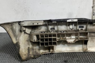 Pare choc arriere RENAULT CLIO 2