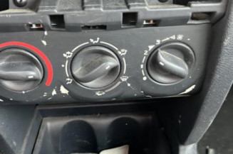 Pare choc arriere RENAULT CLIO 2