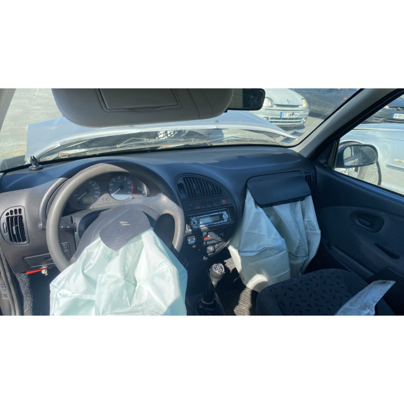 Porte arriere gauche CITROEN SAXO Photo n°19