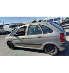 Poignee porte arriere droit CITROEN XSARA PICASSO