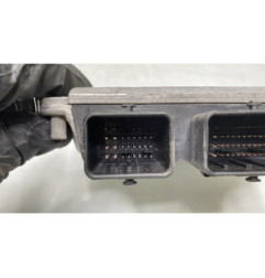 Calculateur moteur CITROEN C8