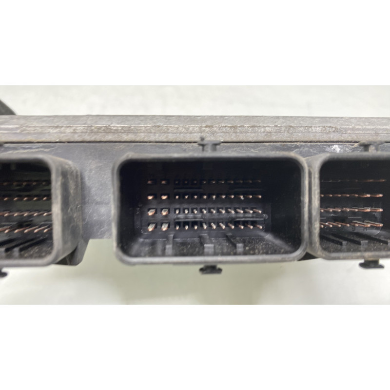 Calculateur moteur CITROEN C8 Photo n°3