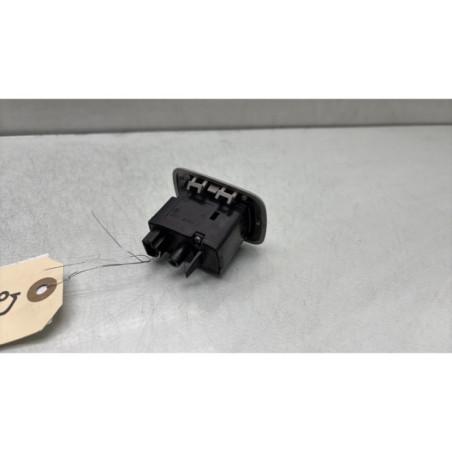 Interrupteur de leve vitre arriere gauche MERCEDES CLASSE A 169