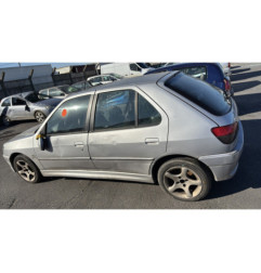 Serrure de coffre PEUGEOT 306