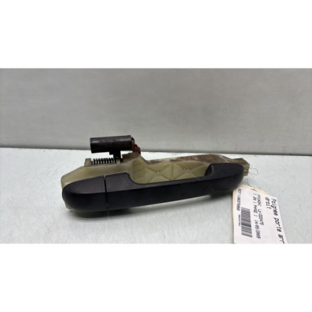 Poignee porte arriere droit HYUNDAI I 20 1 Photo n°1