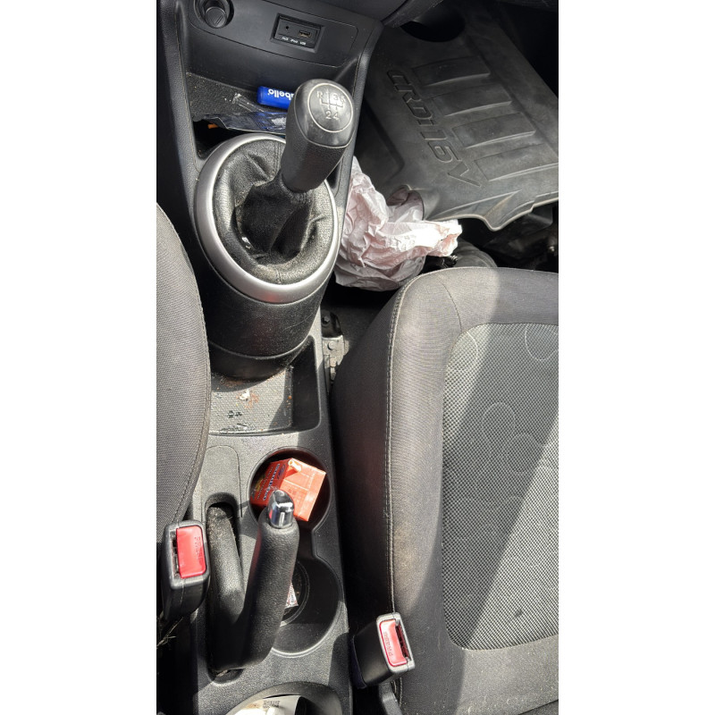 Poignee porte arriere droit HYUNDAI I 20 1 Photo n°20
