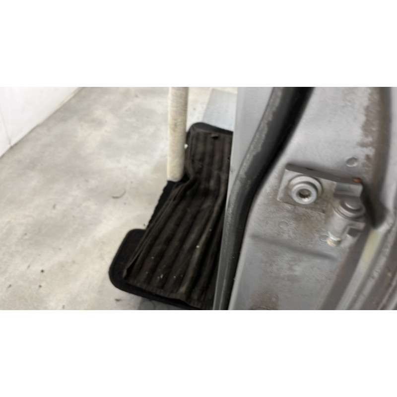 Porte avant gauche VOLKSWAGEN POLO 4 Photo n°5