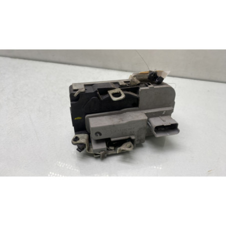 Serrure avant droit PEUGEOT 206+