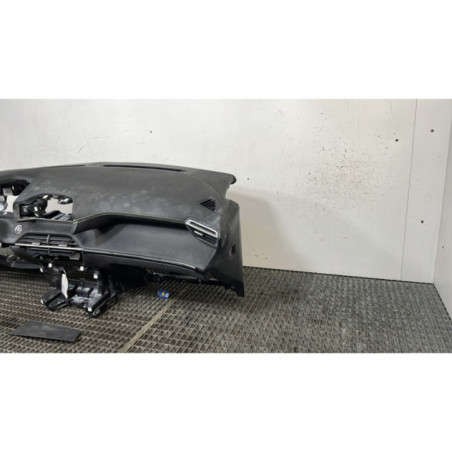 Planche de bord complete PEUGEOT 2008 2